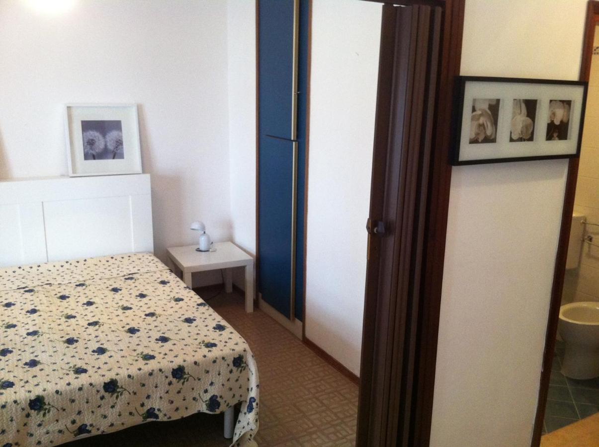 Residence Apollo - Walterigato Apartments Solo Per Famiglie Lido di Jesolo Exteriör bild