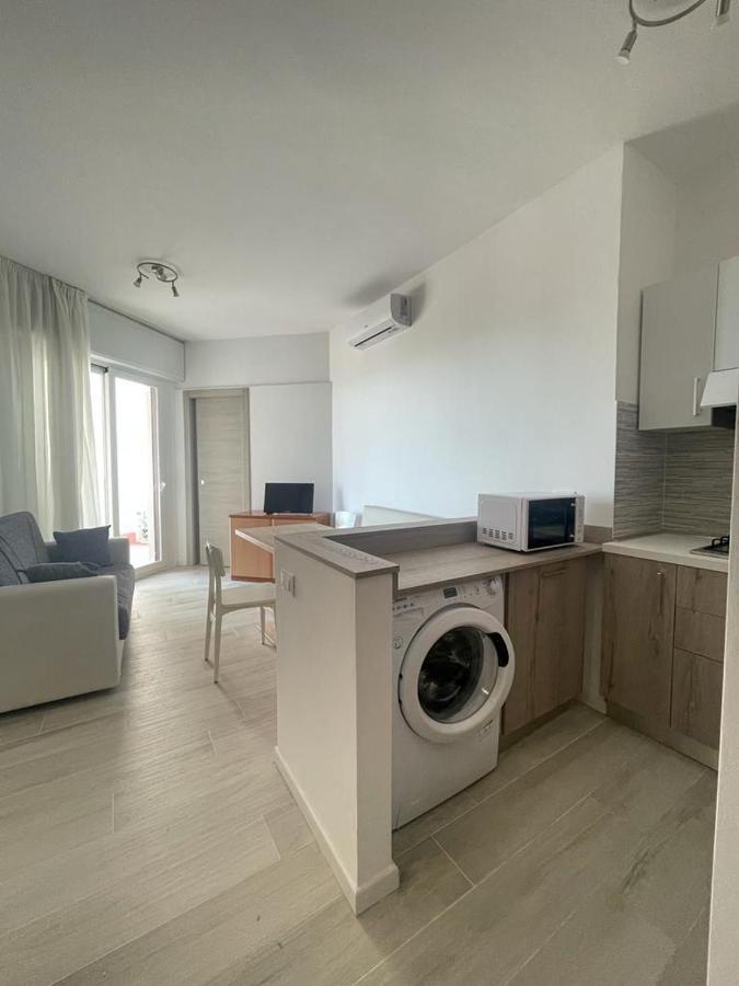 Residence Apollo - Walterigato Apartments Solo Per Famiglie Lido di Jesolo Exteriör bild