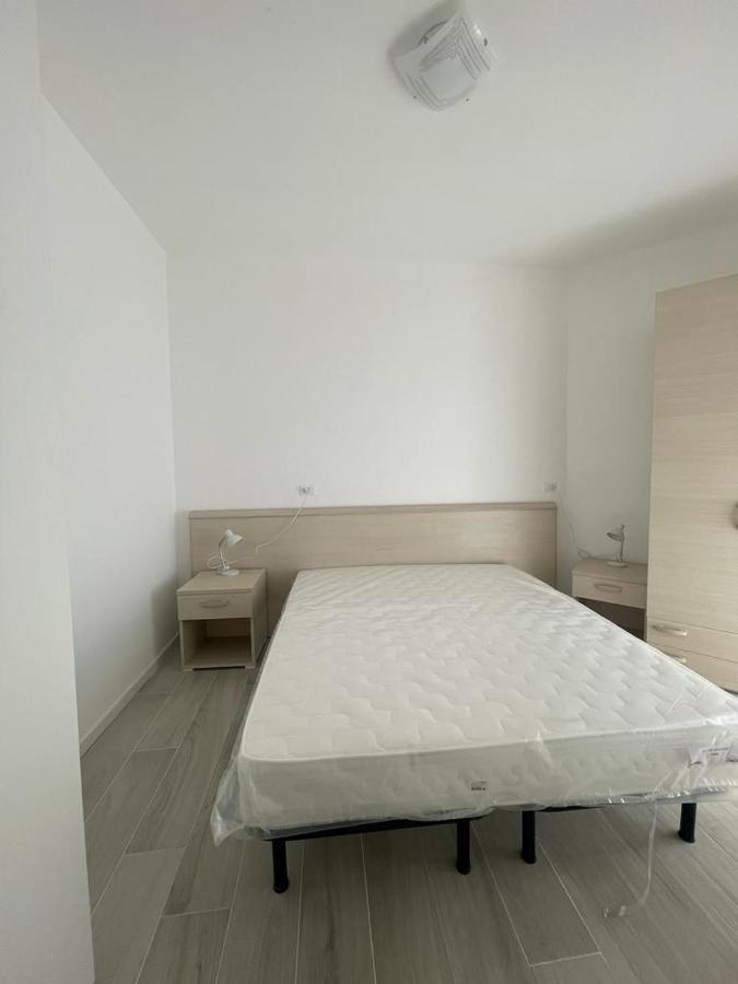 Residence Apollo - Walterigato Apartments Solo Per Famiglie Lido di Jesolo Exteriör bild