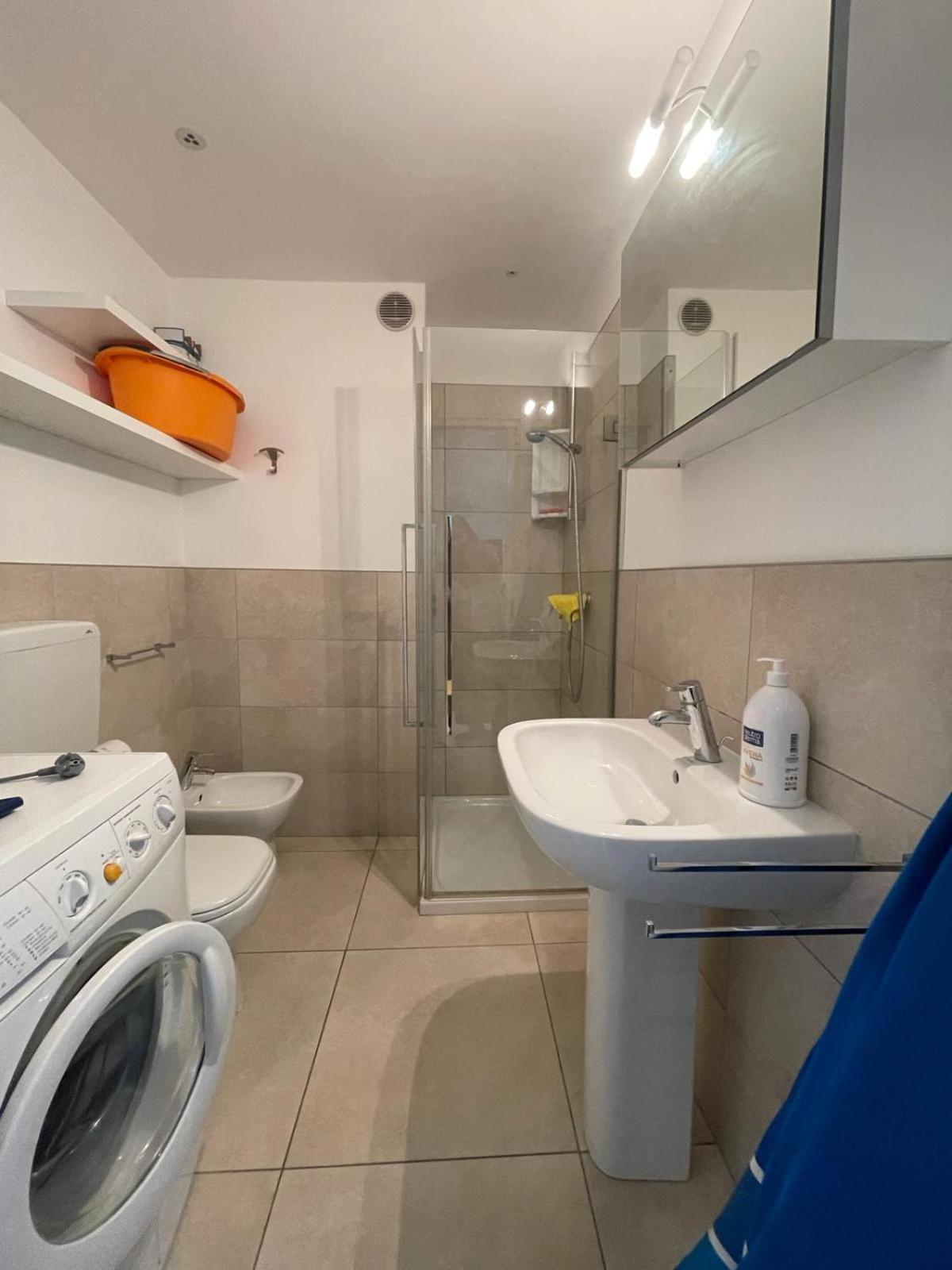 Residence Apollo - Walterigato Apartments Solo Per Famiglie Lido di Jesolo Exteriör bild