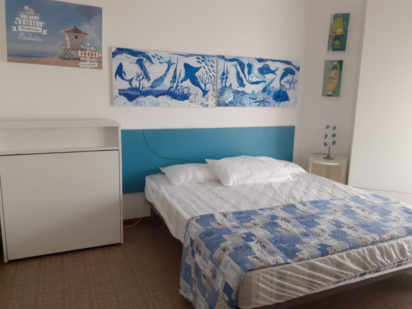 Residence Apollo - Walterigato Apartments Solo Per Famiglie Lido di Jesolo Exteriör bild
